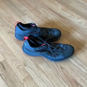 Men’s Arc’teryx shoes